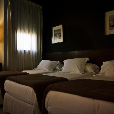 Hostal Badaloni Badalona Værelse billede
